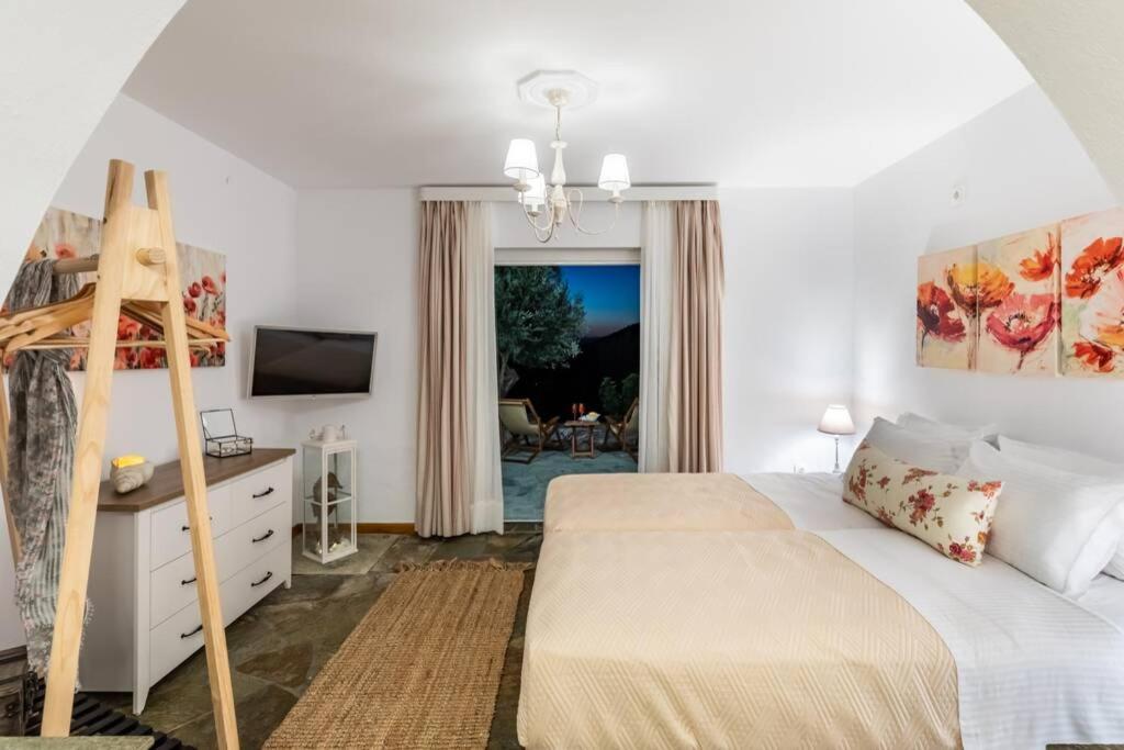 Nina-Myrtia Countryside House Skopelos Ditropo Екстериор снимка