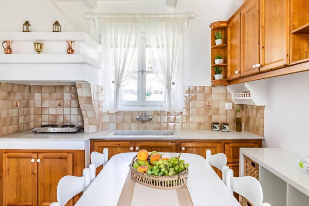Nina-Myrtia Countryside House Skopelos Ditropo Екстериор снимка