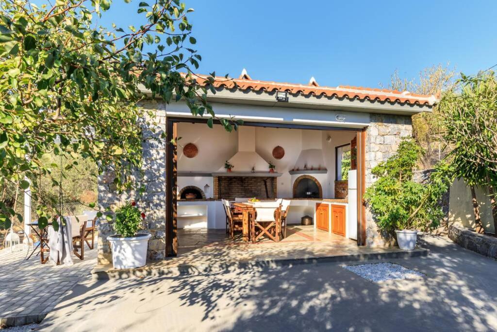Nina-Myrtia Countryside House Skopelos Ditropo Екстериор снимка
