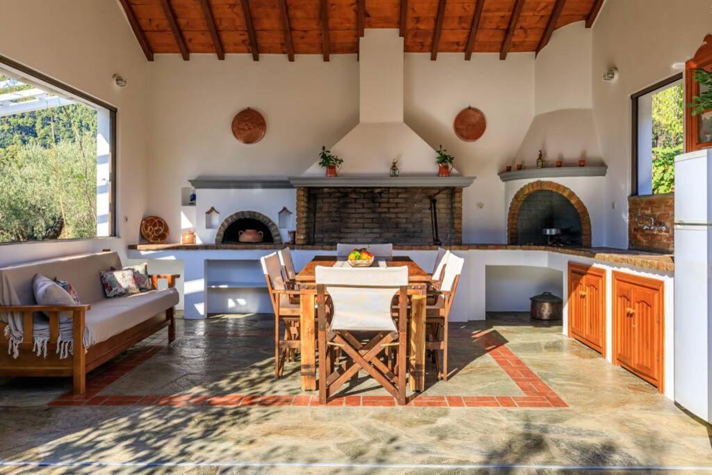 Nina-Myrtia Countryside House Skopelos Ditropo Екстериор снимка